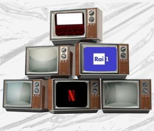 6 televisori che trasmettono qualcuno Netflix, qualcuno Rai 1, un altro ha la foto di una sala cinematografica